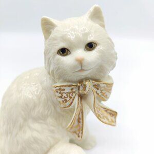 LENOX SITTING PRETTY CAT sculpture Sweet Kitten Kitty White Gold Trim Bow